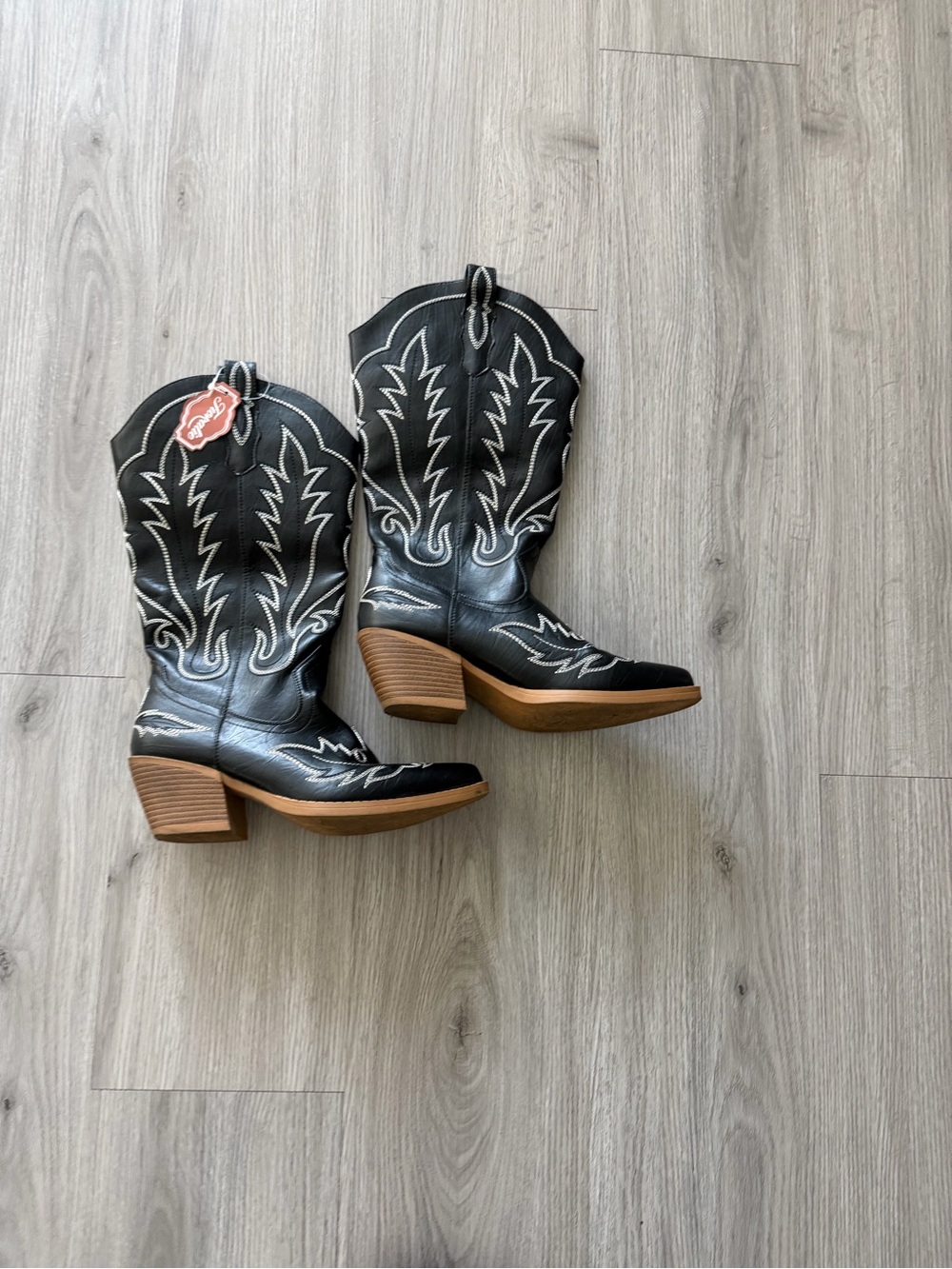 Black Western Cowboy Boots with Tan Heel